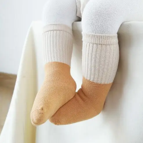 0-5 Y 2020 otroške nogavice 4pair za jesen in zimo novih brez kosti svoboden usta otroka barvno ujemanje fant dekle novorojenčka otroci nogavice