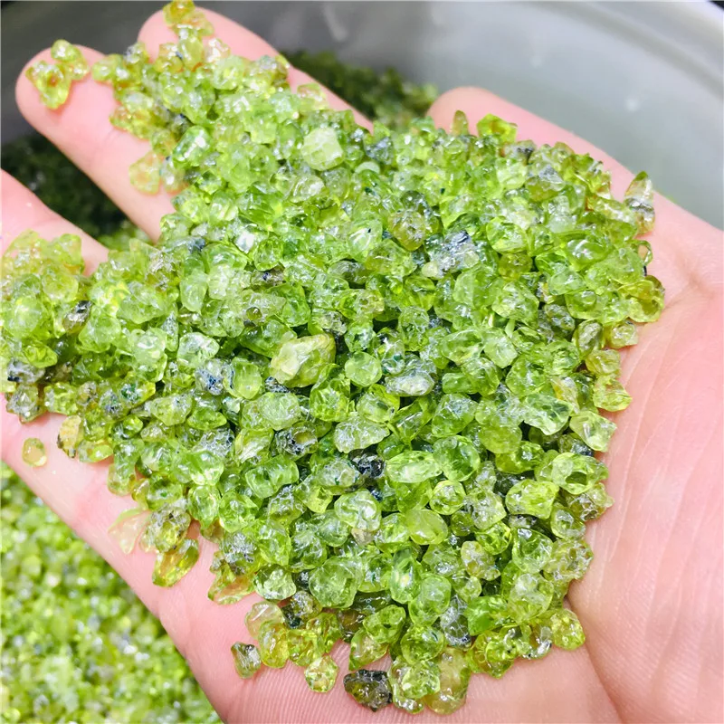 100 g vozni gem naravnih rock mineralnih gemstone olivine crystal se uporablja za ozdravitev čaker