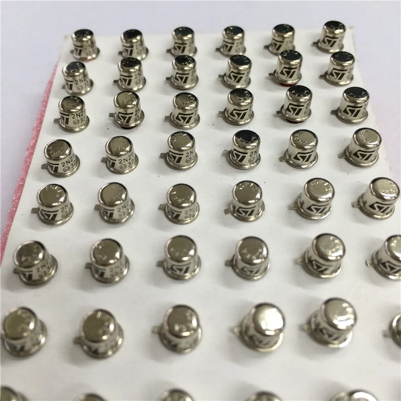 100 kozarcev 2N2222, DA-18 NPN največ 40v ZA 0,8 Tranzistorja 2N2222A Brand New Visoke Kakovosti