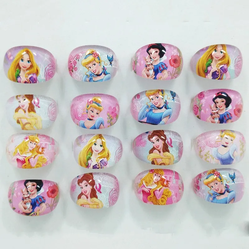 100 kozarcev/veliko Otroci Crystal Akrilna Prst Obroči Princesa Stranka Kostum za Dekleta Rojstni dan Uslug Darila Party Supplies