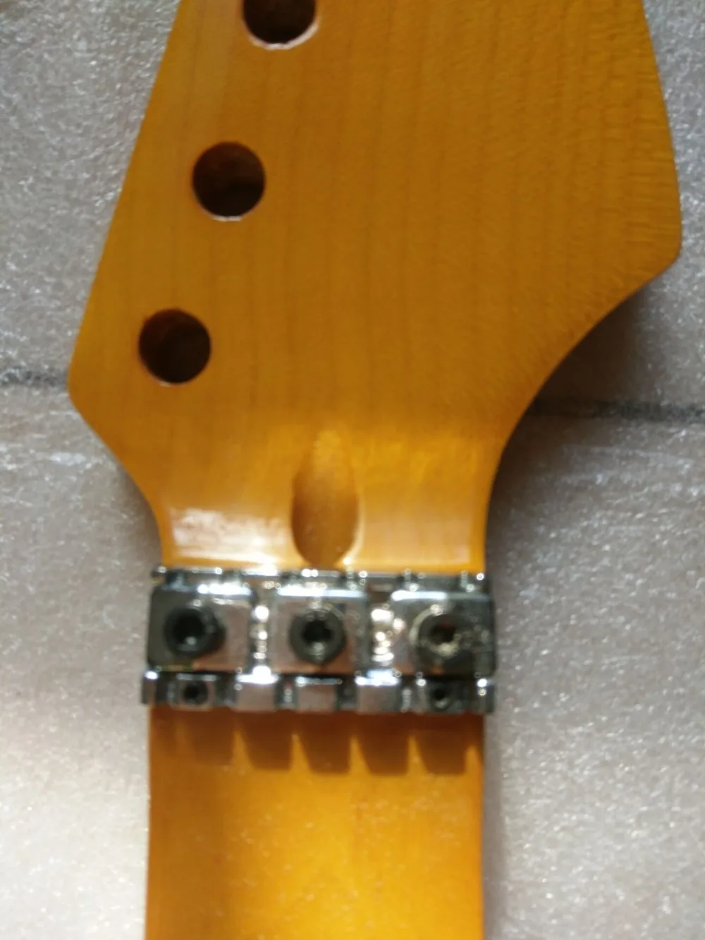 1pc Profilirane javor z string blazino 24frets vratu kitare