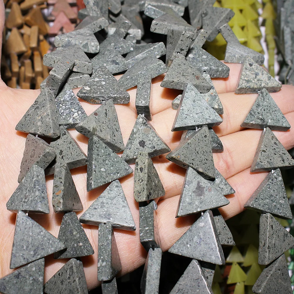 20 mm Naravnih Poldragi Kamen Svoboden Kroglice Sklop Trikotnik Oblike 11colors za Izbiro DIY za Izdelavo Ogrlica, Uhani, Zapestnica