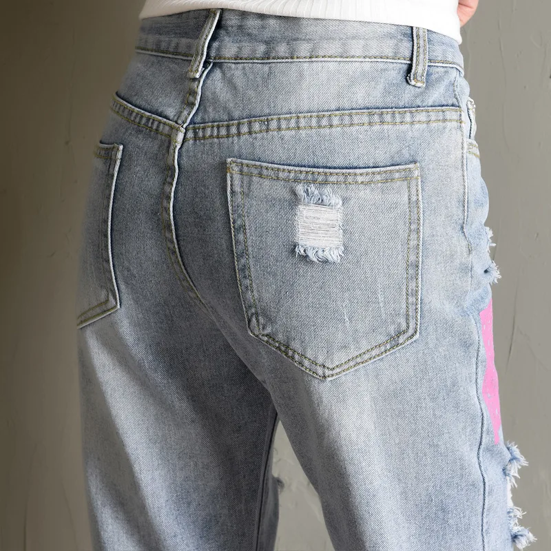 2020 Jeans Ženska Cvetje Luknjo pismo Vezenje Fant Ripped Kavbojke za Žensko Harajuku Tiskanja Pantalon Stretch Hlače