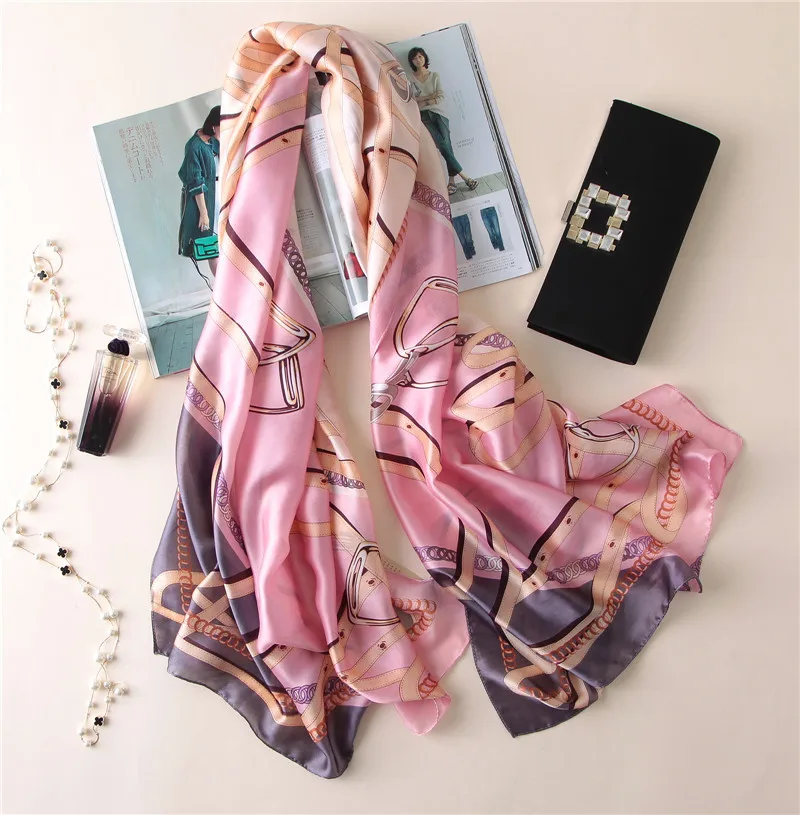 2020 Klasične ženske svileni šal ženske verige Natisnjeno rute dame plaži zaviti šifon šal za zaščito pred soncem bandanna foulard glušnika