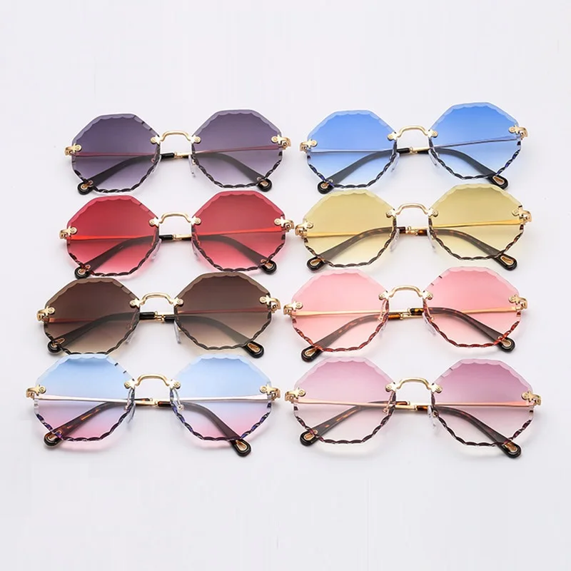 2020 Moda Rimless sončna Očala Za Ženske Luksuzne blagovne Znamke Oblikovalec Ženski Gradient Odtenkih za Ženske Parcelo, sončna Očala Kovinski Okvir