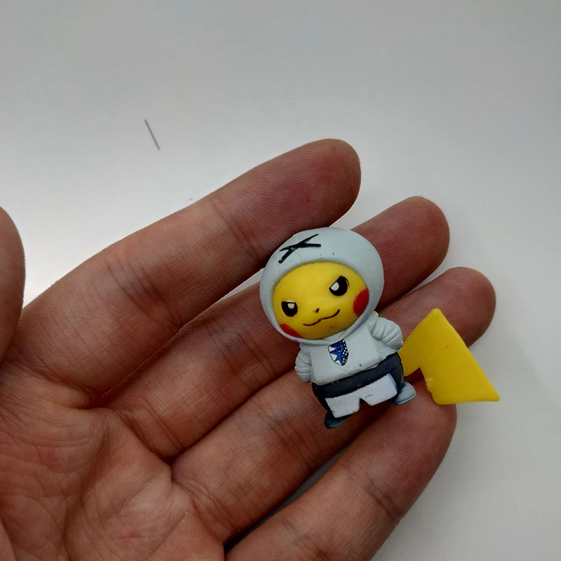 2020 Novo 10pcs/set Mini Risanka Pikachued Slika Pokemoned Številke Risanka Pvc figuric Igrače za Otroke Fant Darilo 3-3.5 cm