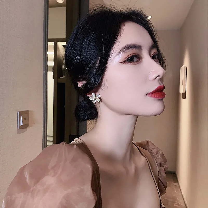 2020 novo lady mačje oko Cvet Uhani modi in preprost korejski nakit temperament seksi ženski Uhani študent Uhani