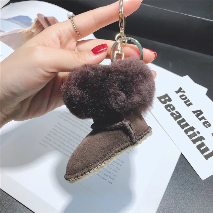 2020 Vroče Prodajo Luksuznih Verige Mink Krzno Pompom Z Mini Čevlji Za Ženske Avto Keyring Čar Vrečko Imetnik Okrasni Obesek Keychain
