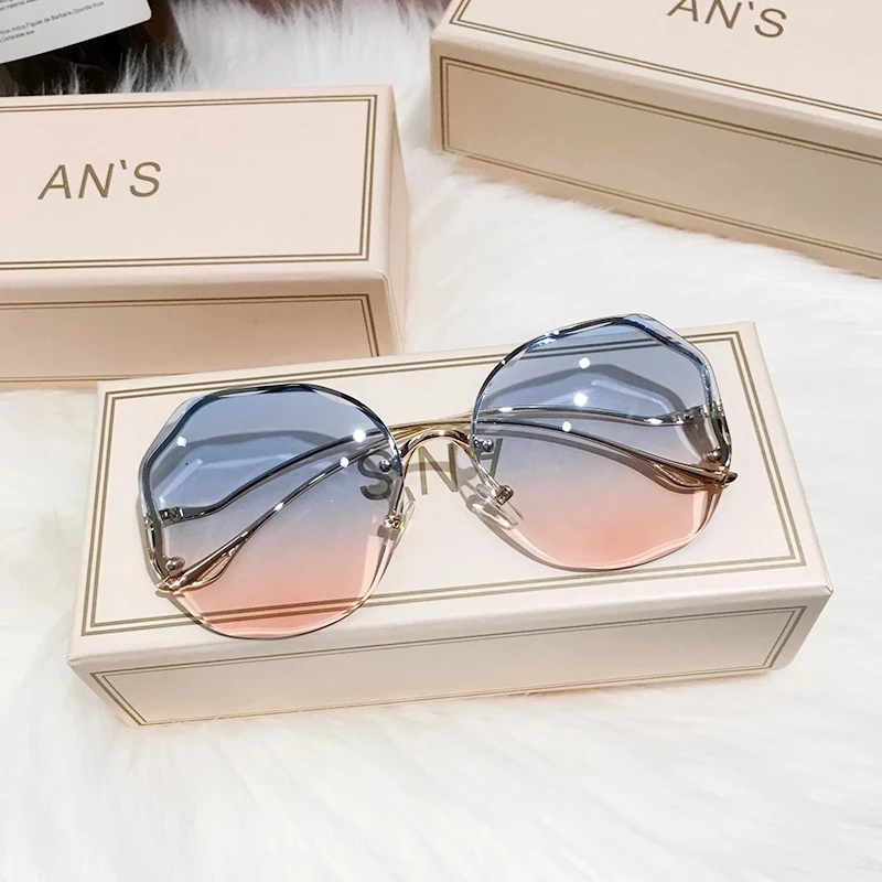 2021 Nove Ženske sončna Očala Rimless UV400 Oblikovalec blagovne Znamke Visoke Kakovosti Gradient sončna Očala Ženski oculos