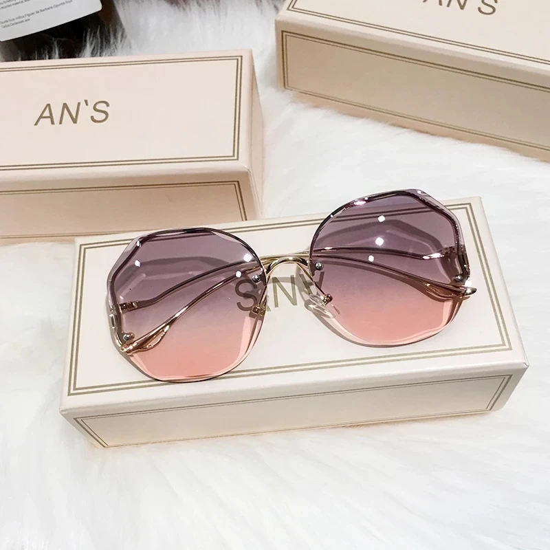 2021 Nove Ženske sončna Očala Rimless UV400 Oblikovalec blagovne Znamke Visoke Kakovosti Gradient sončna Očala Ženski oculos