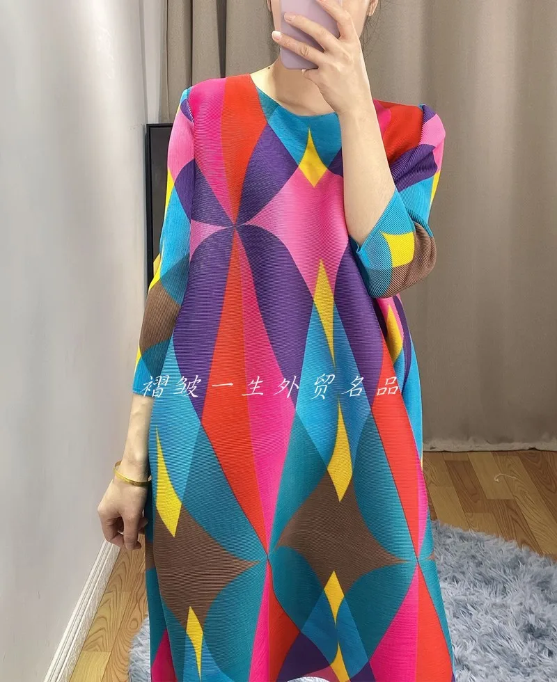 2021 pomlad novo geometrijske tiskanja obleko Miyak krat ženska Moda in Ženske svoboden velikosti hujšanje Visoko elastična obleko okoli vratu