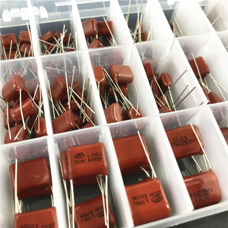 24 vrednosti 180pcs 250V 1nF 3,3 uF (102~335) CBB kovinski film kondenzatorji Izbor Komplet z škatla za shranjevanje