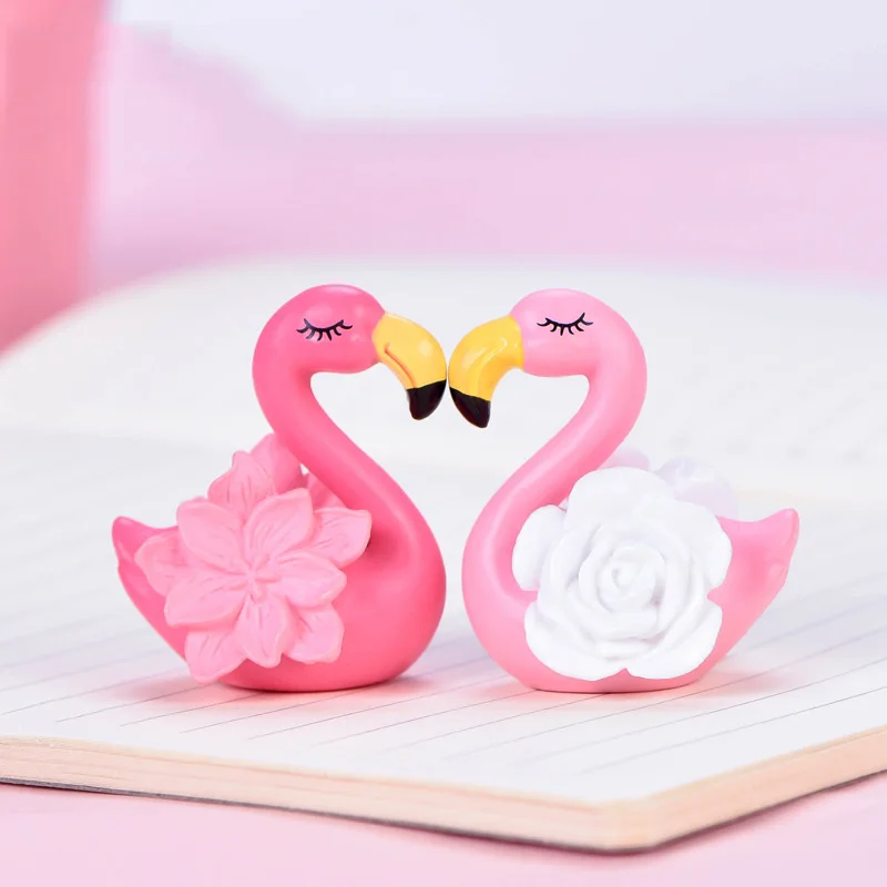 2Pcs/Niz Cvet Flamingo Miniaturne Figurice Romantično Dnevna Soba Namizje Okraski Doma, Poroka Dekoracija dodatna Oprema Darilo