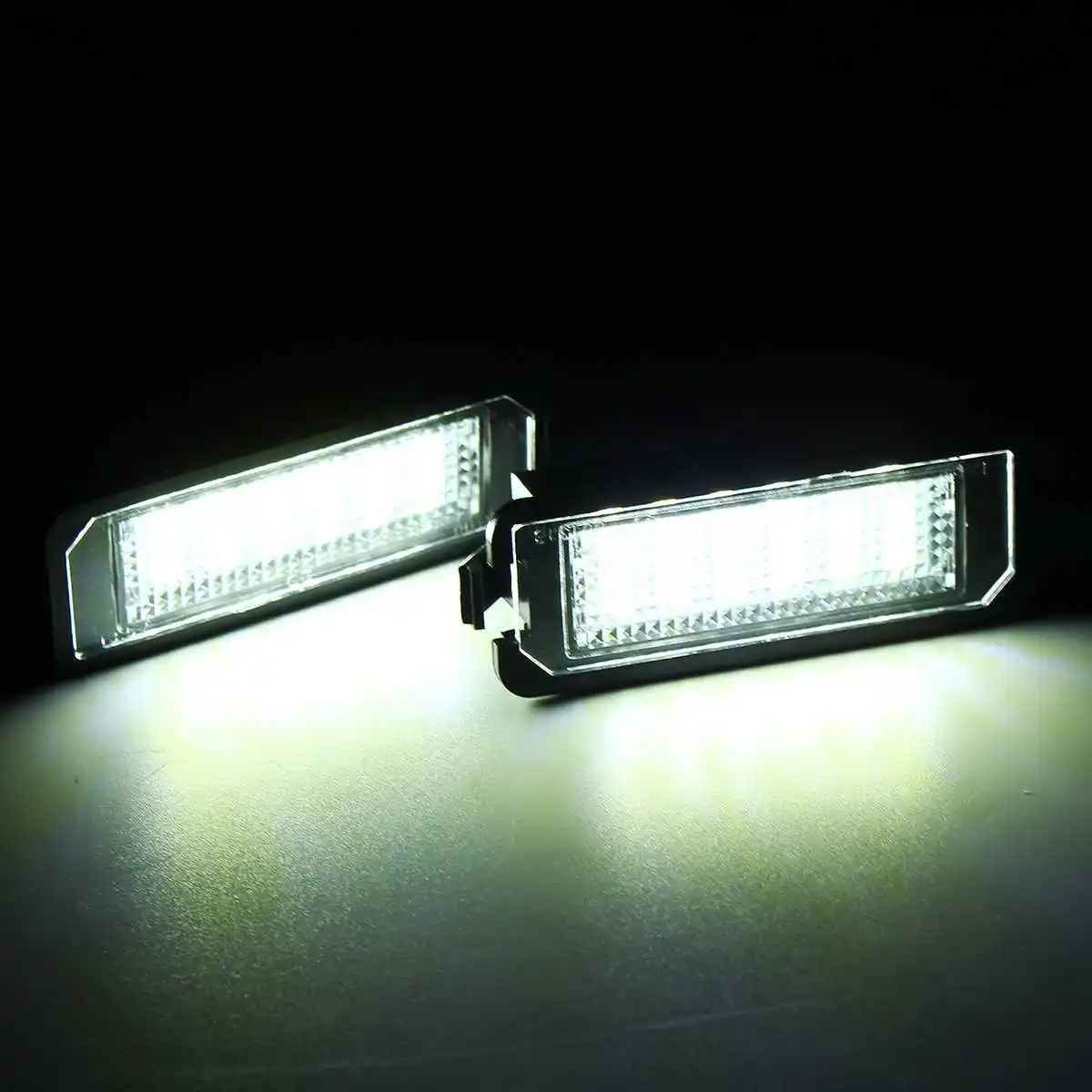 2X 18 LED Številko registrske Tablice Svetloba Svetilke brez Napak, za VW GOLF 4 5 6 7 Polo 6R Scirocco Polo Lupo Passat EOS Ibiza Leon2 3