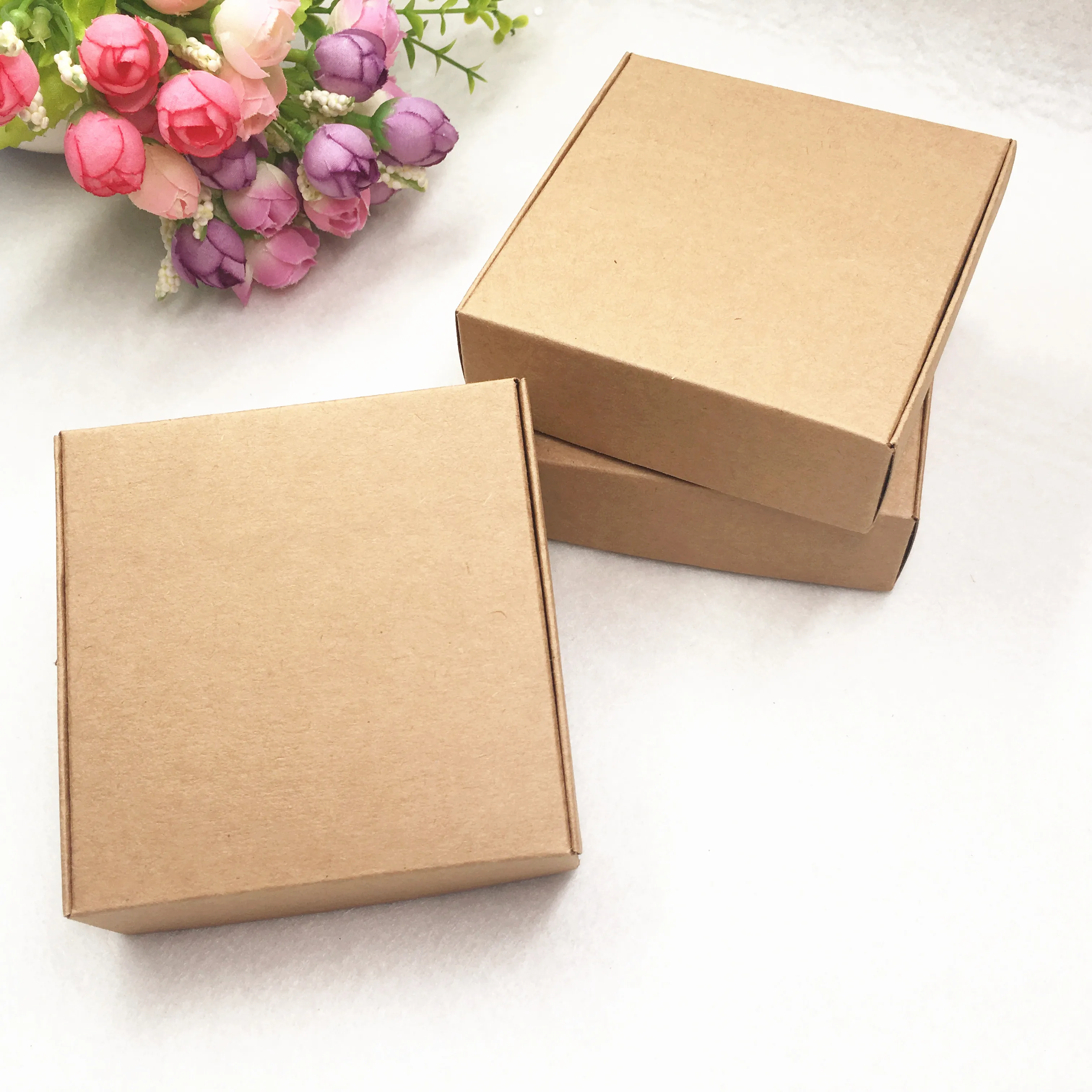 Bela Rjava Kraft Papir za Pakiranje, Škatel Prazne Kartonske Ročno Obrt Škatle za Poročni Korist Zavijanje Blaga 10x10x3cm