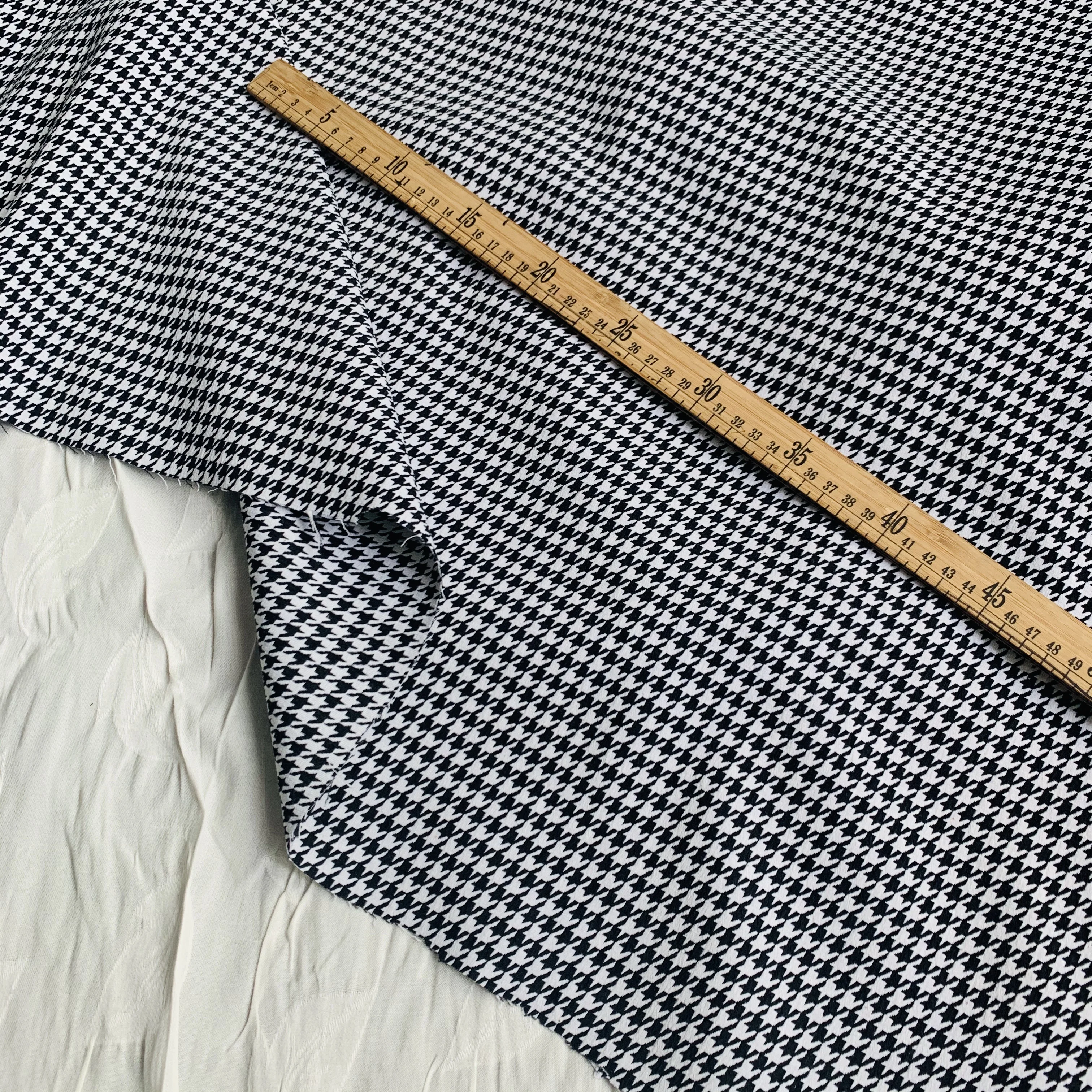 Bombažne Tkanine Puzzle Houndstooth Vzorec Natisnjene Liste Domačega Tekstilnega Obliži DIY Obrti Dobave