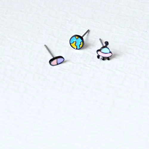 Brezplačna dostava 10 nastavitev /veliko modni nakit kovinski emajl mini velikosti korejski Ljubek Planet Prostor vesoljsko Ladjo Zemlji uhan
