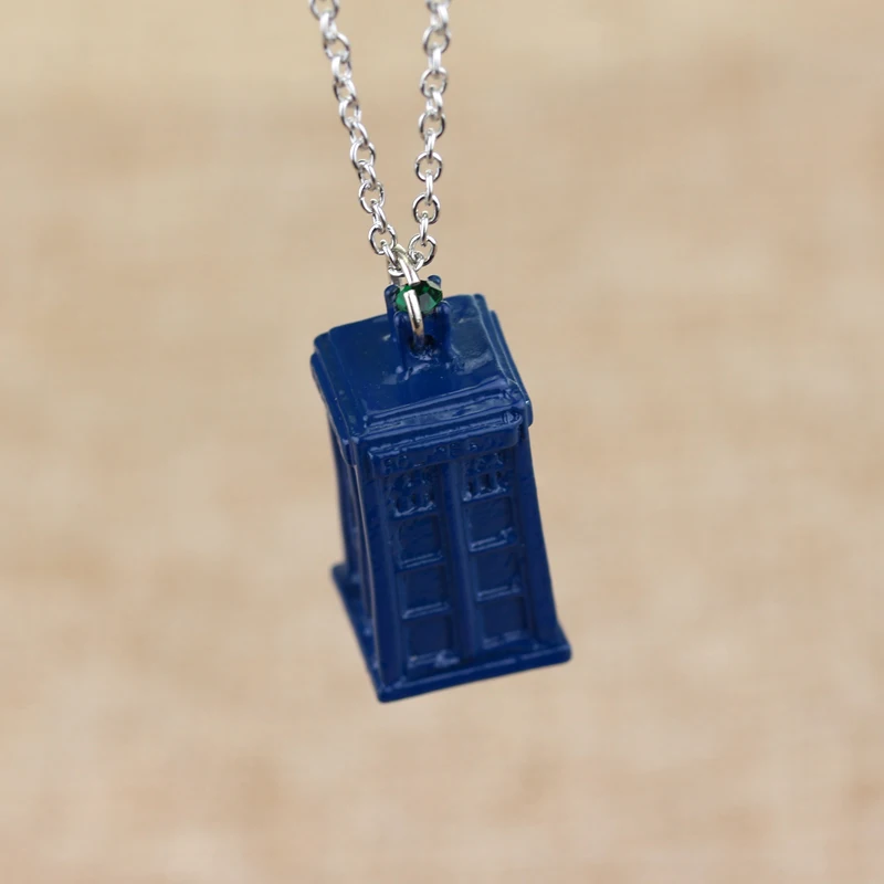 Debelo Vroč Modni Nakit Bule TARDIS ogrlica Zdravnik ogrlica za moške in ženske Big Izjavo Ogrlica Dodatki