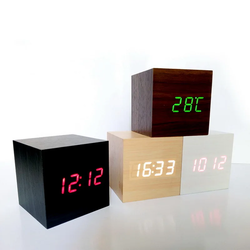 Digitalni Termometer Lesene LED Budilka Ozadja Glasovni Nadzor Lesa Retro Sijaj Watch Namizje Tabela Svetlobna