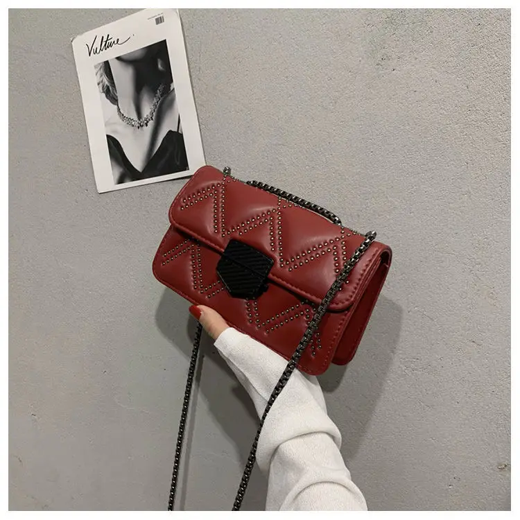 High-end blagovne znamke oblikovalec francoski nišo paket ženski 2020 trend divje priljubljena neto rdeče ocean temperament messenger bag