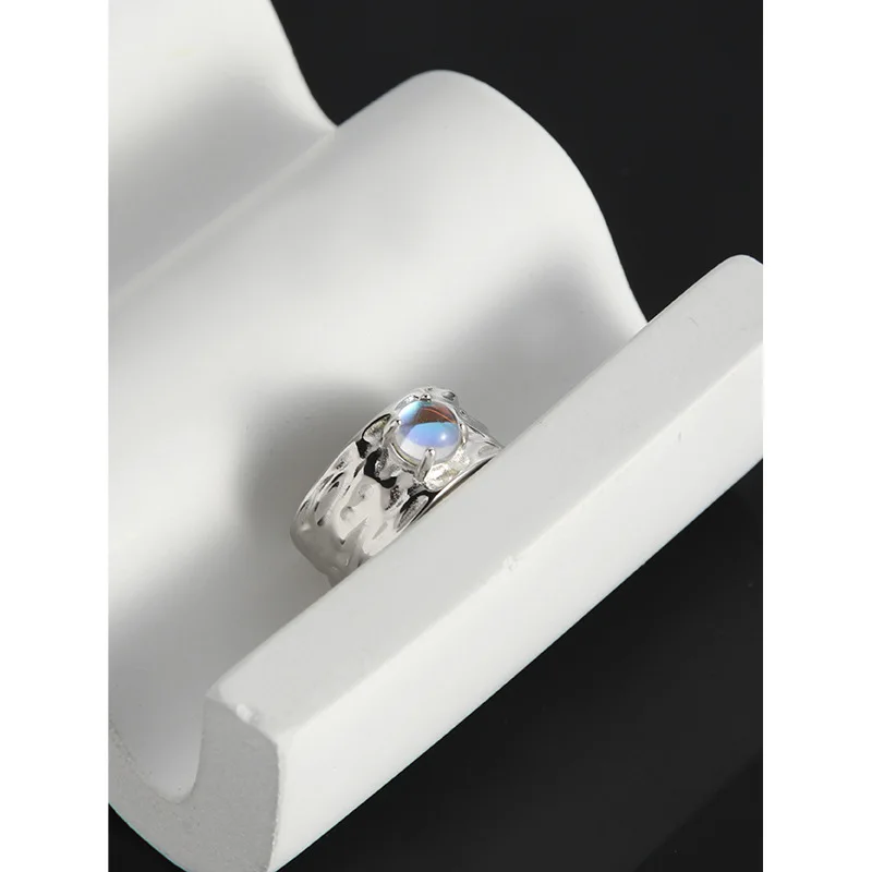Korejski ins nišo konstrukcija enostavna nezakonitih teksturo moonstone mikro-vdelan S925 sterling srebrni prstan ženski