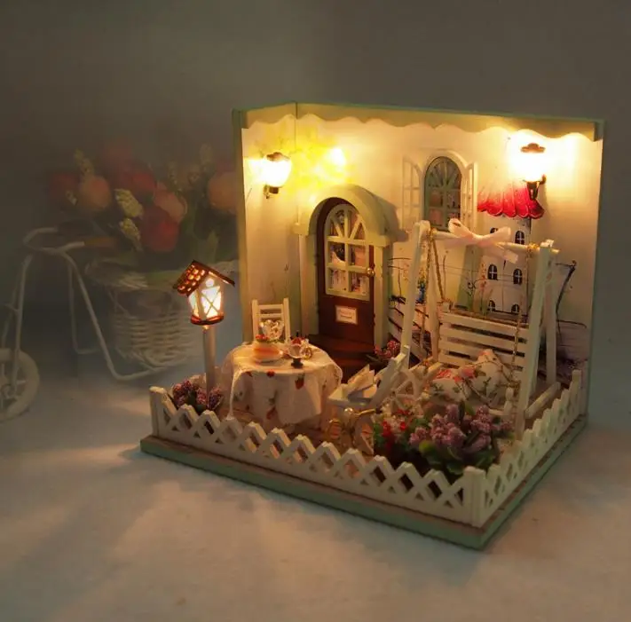 Lutka Hiša Pohištvo Diy Miniaturni Prahu Kritje 3D Lesene Miniaturas Lutke Igrače za Otroke, Darilo za Rojstni dan Skrivni Vrt