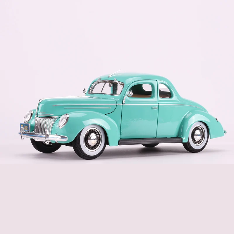 Maisto 1:18 1939 Ford Deluxe Coupe Klasičen Avto Coupe avto simulacije zlitine modela avtomobila Zberite darila, igrače,