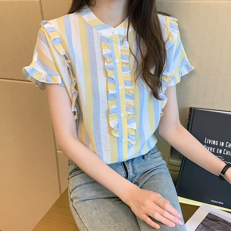 Majica ženske 2020 poletje korejski različico novega kratka sleeved glive čipke, kontrast, barvo črte, ki ohlapno literarni vrh ženske