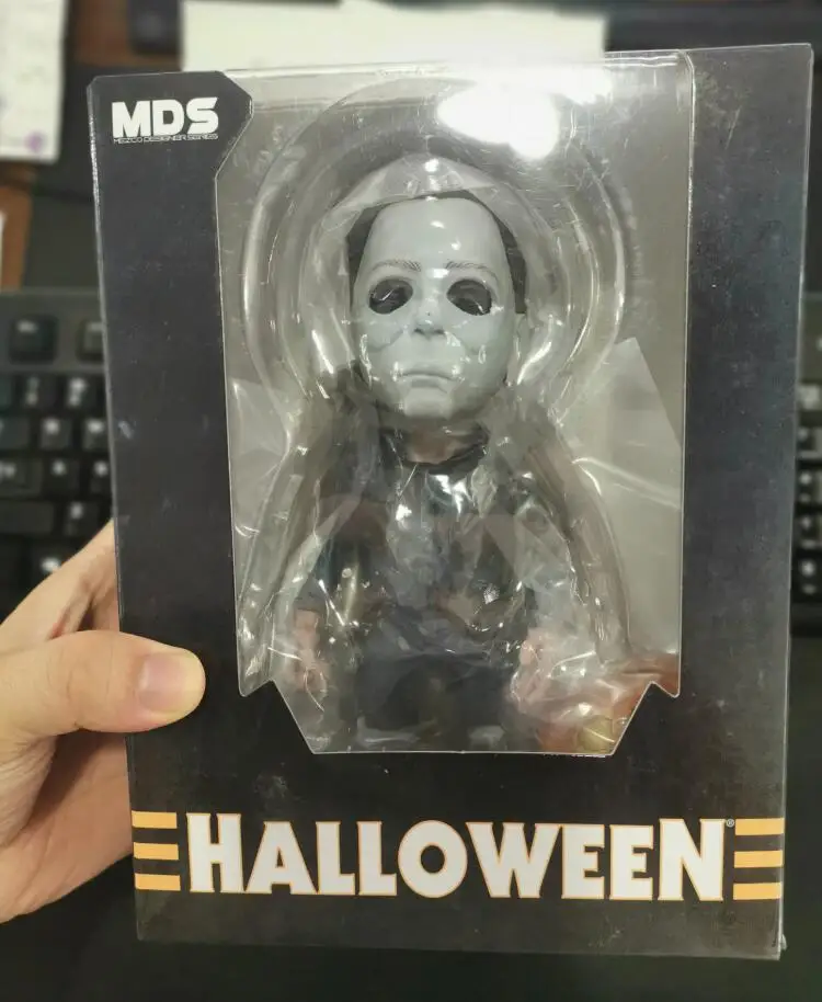 Mezco Original Halloween Končni Michael Myers figuric Sklepov Premično Model Igrače 16 cm