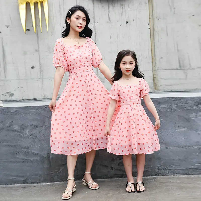 Nov Poletni Mama in Hči Polka Dot Šifon Obleko Princese Stranka Obleko Oblačila Modni Slog Mati Hči Ujemanje Oblačila