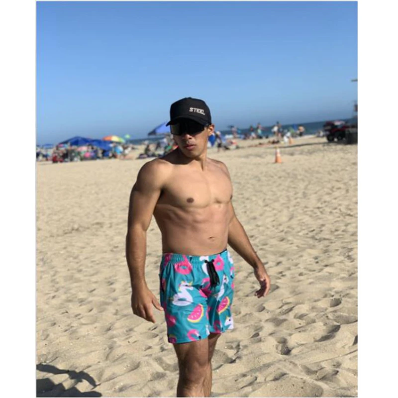 Nove mišične moških telovadnic plaža hlače modni priložnostne Športna fitnes dihanje hitro suhe hip-hop tri minute hlače teče hlače