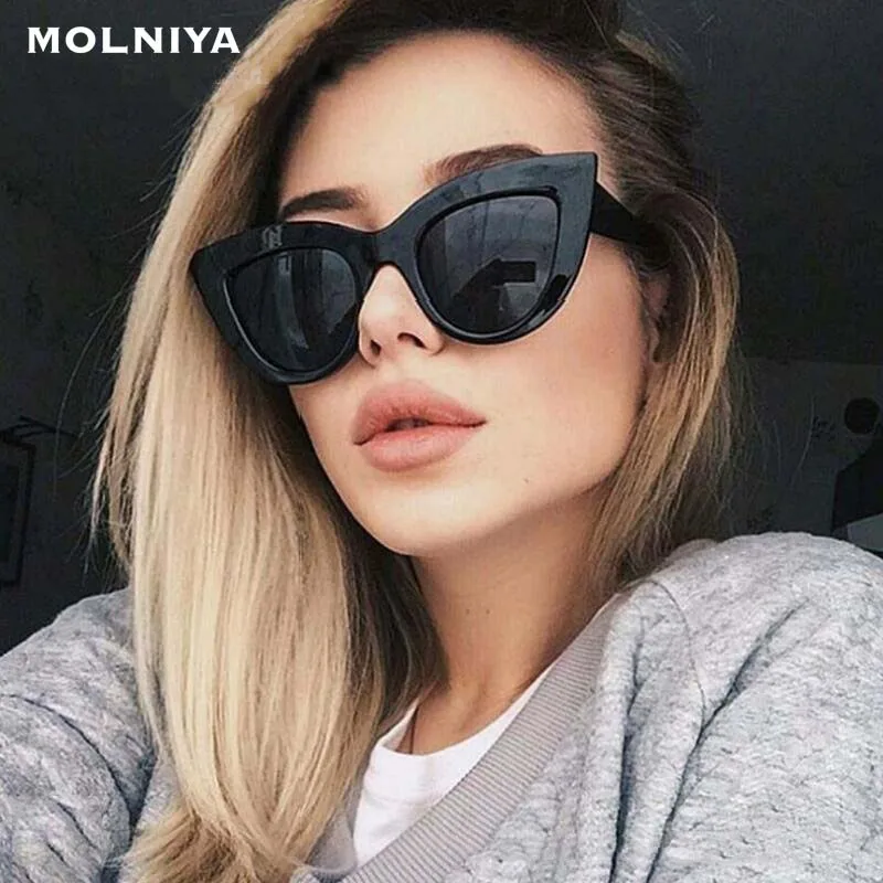 Novi Retro sončna Očala Mode Ženske blagovne Znamke Oblikovalec Letnik Mačka Oči, Črna sončna Očala Ženski Lady UV400 Oculos