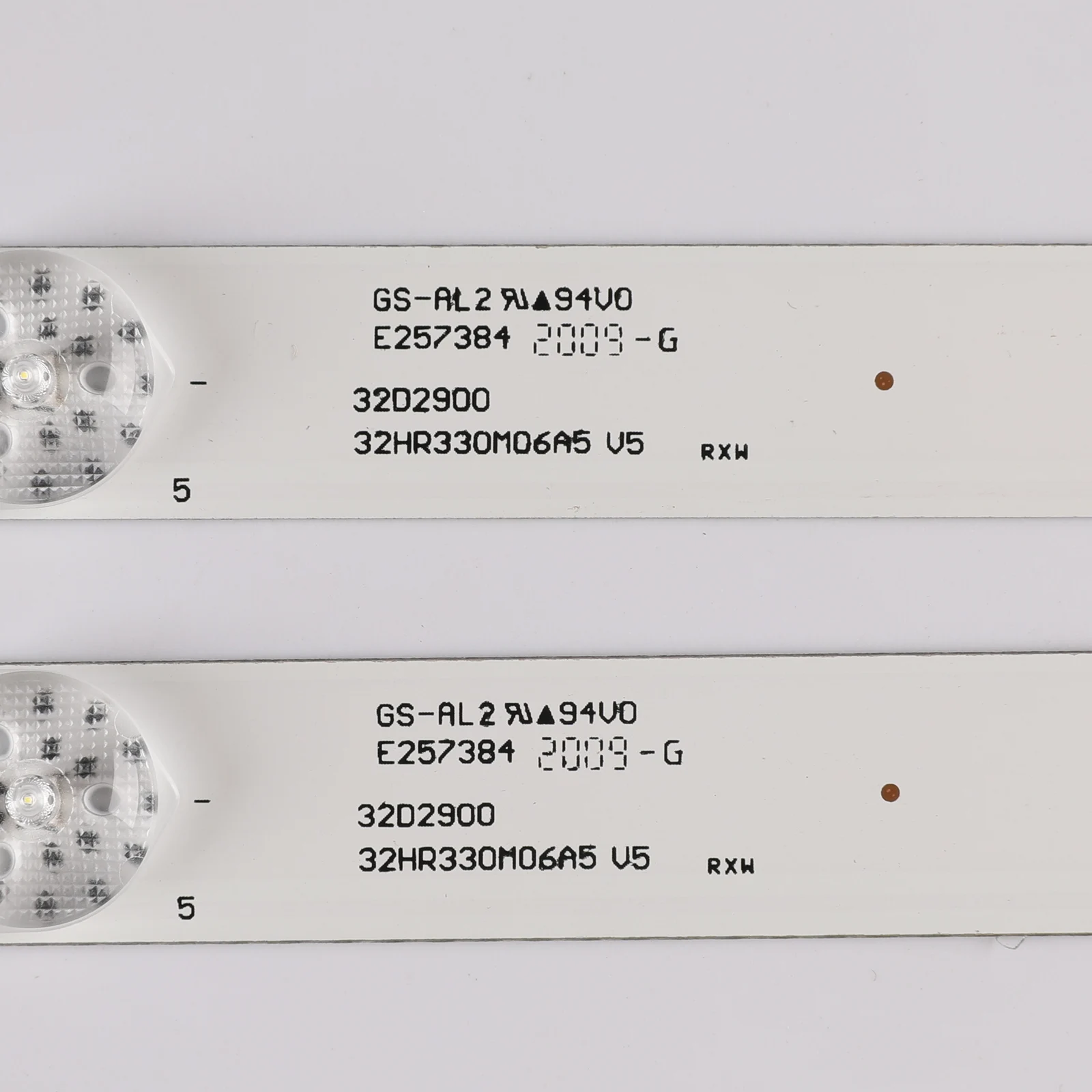 Novo 4pcs=2set 6LED(6V) 560mm LED Osvetlitvijo Trakovi za L32P1A 4C-LB3206-HR03J HR01J 32D2900 32HR330M06A5 V5