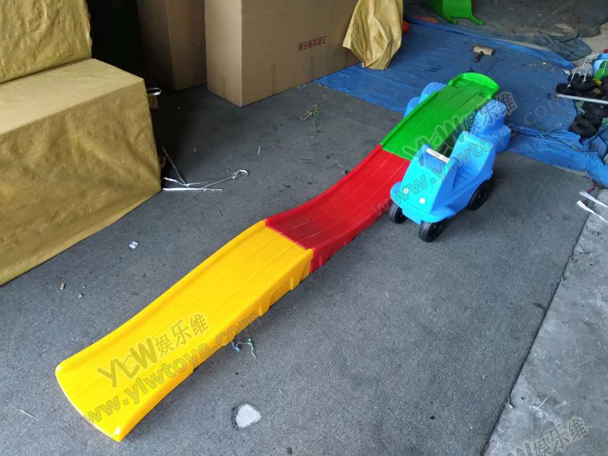 Otroci Plastične Igrače v Vrtec Slideway Avto Treh fazah Drsenju YLW-PT0927