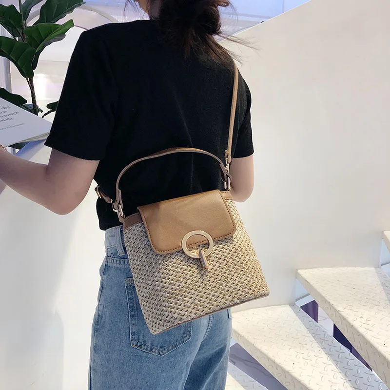 Qiaoduo Majhno vrečko ženski 2020 poletje preprost slame ramenski plaže vrečko priložnostne crossbody vrečke lady potovalne torbice torbici vedro vreča