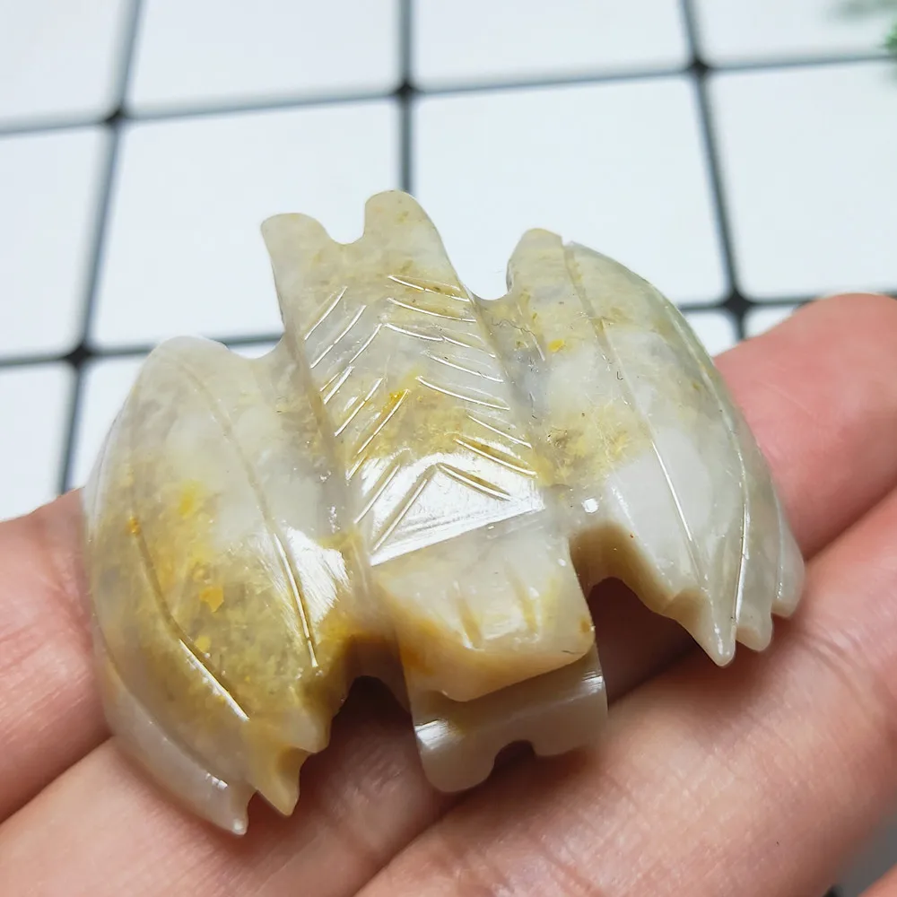 Ročno Izrezljane steatite quartz bat Naravnih Peru soapstone kristalno dinozaver tako ljubek Reiki Healing ljubezen Darilo Naključno barvo 1pcs