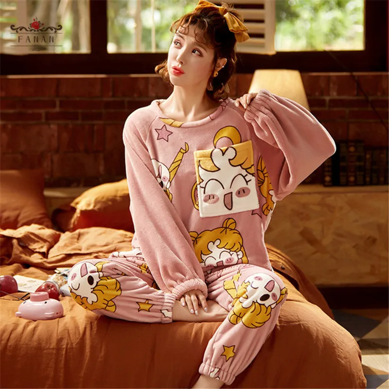 Sailor Moon Flanela Sleepwear Zgostitev Toplo Pižamo Kompleti za Ženske Zimske Svoboden Risanka Nightgown Hooded Priložnostne Obleke Homewear