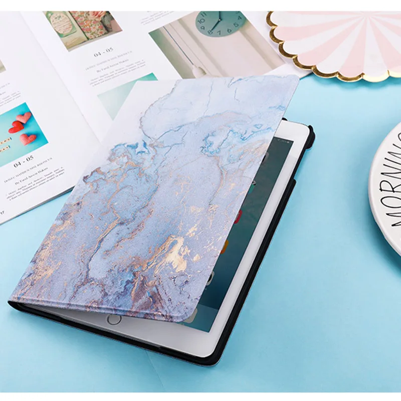 Smart Spanja Tablični Primeru za iPad 2018 9.7 palčni iPad 6. Generacije 6 Gen Primeru Cover za iPad z 9.7 2018 Primeru S Kaljenim Steklom