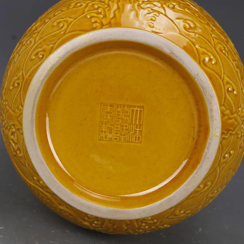 Starinsko Rumeno Glazuro Reliefni Zmaj Doma Dekoracijo Porcelana Cvet Vazo Zbirka Vaza