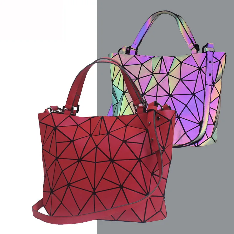 Svetlobna bao vrečko Holografski reflektivni geometrijske torbe za ženske do leta 2020 Zložljiva Torba Različnih Crossbody Vrečko ženski Torbici
