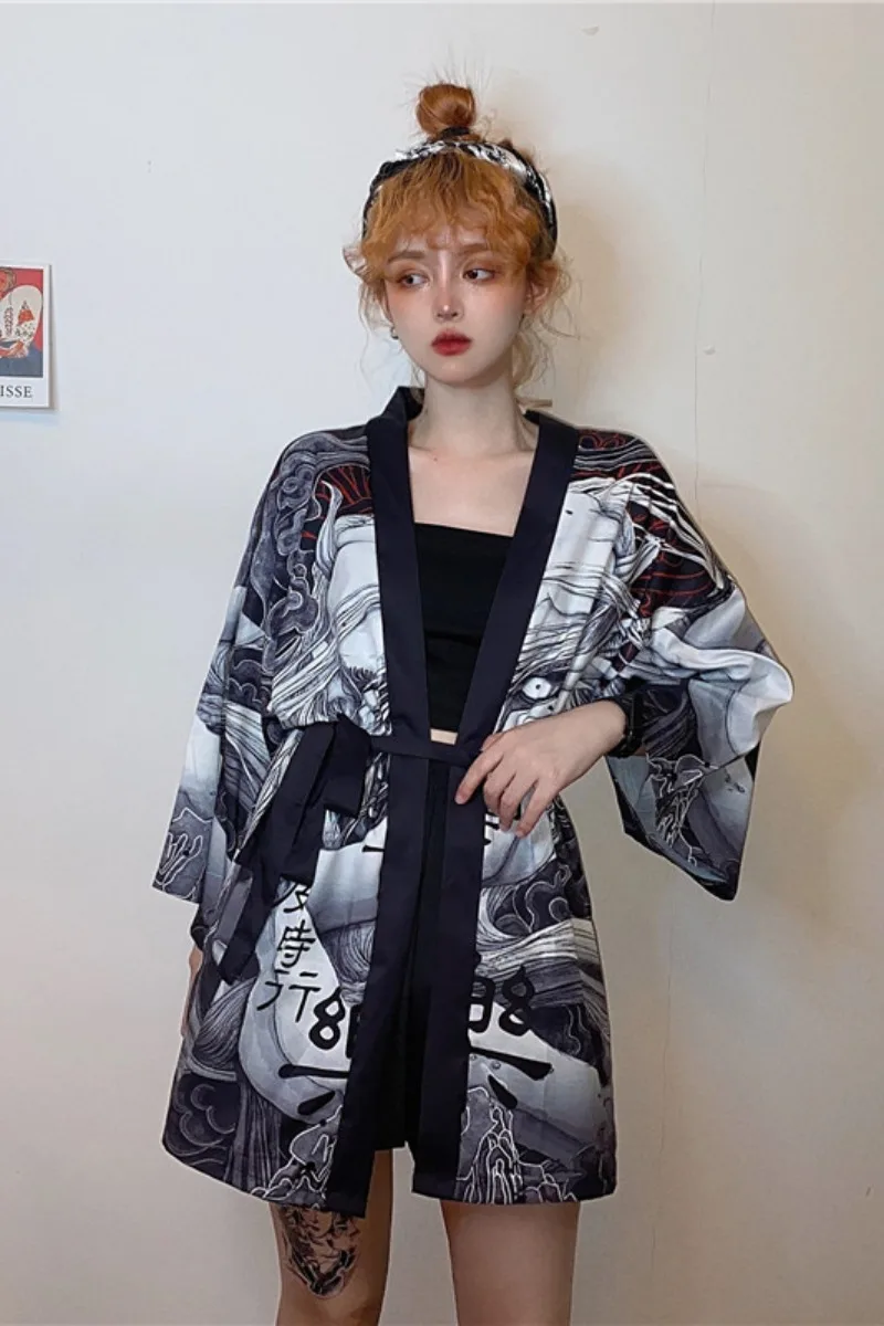 Tradicionalne Ljudske Kimono Moda Japonski Slog Ulične Poletje Plaža Kimono Moški Ženske Zaščito Pred Soncem Jopico Harajuku Kimono