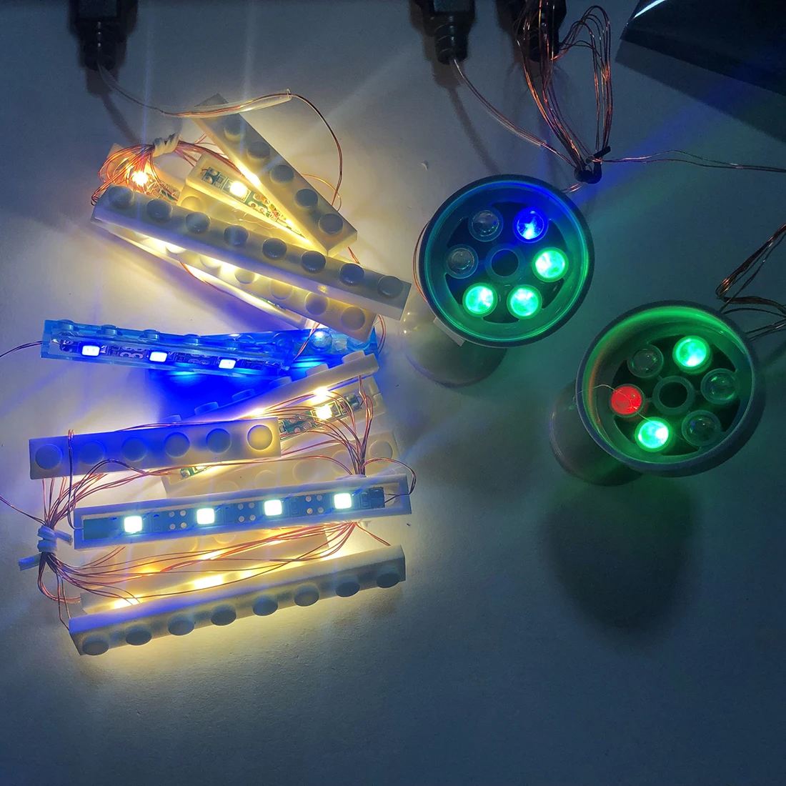 USB Razsvetljavo Deli Gradnik, Igrače, Oprema za Roller Coaster 10261 (Samo LED Luči, Ne Blok Kit)
