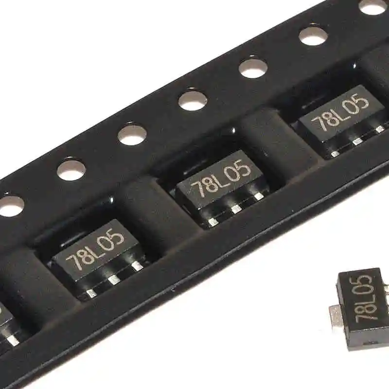 Velik čip 78L05 SOT-89 5V tri terminal regulator napetosti tranzistor