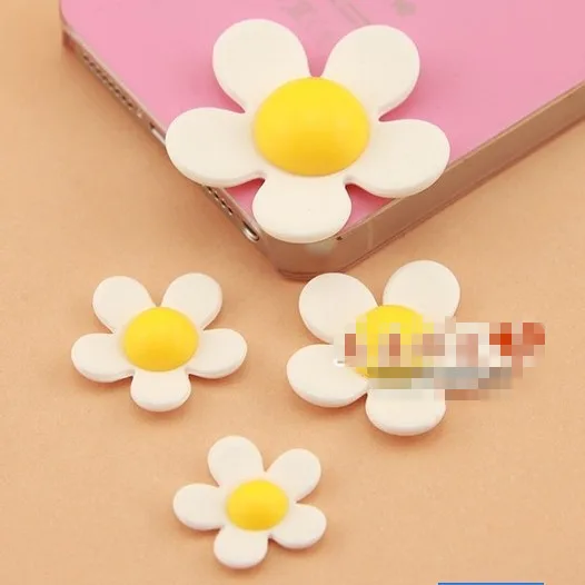 Veliko stilov daisy cvet ravno nazaj cvetje 20pcs za DIY broška dekoracijo (4sizes mešana, 40 mm,30 mm,25 mm,20 mm)