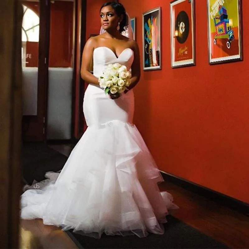 Vroče Prodaje Ljubica Afriške Poročne Obleke 2020 Zamah Vlak Plus Velikost Poročne Obleke s Kristalno Krila