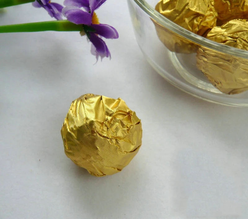 Wholsale 20*20 cm (8-palčni ) Zlata Reliefni Zlati Reliefi Aluminijaste Pločevinke Folijo Za Čokolado, Sladkarije Čaj Zavijanje Luna Torto Embalaža