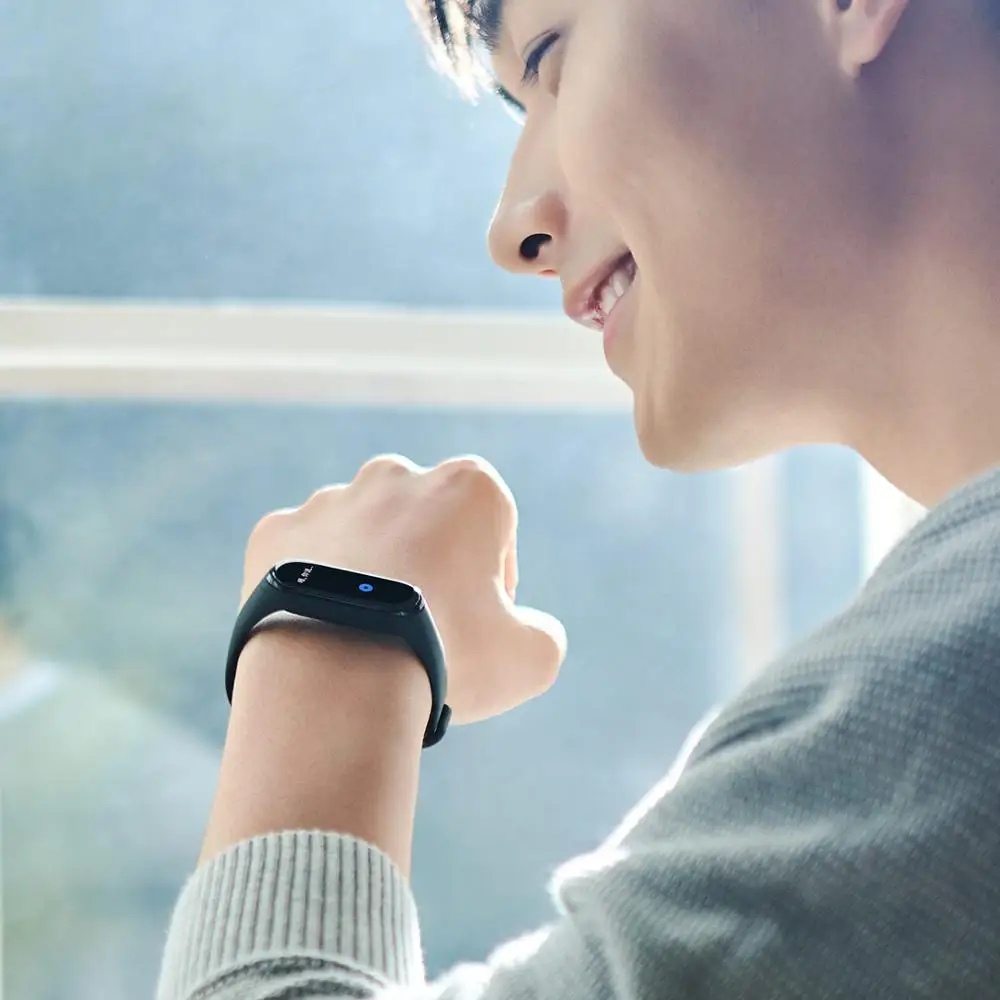 Xiaomi Izvirno Mi Smart Band 4 Manšeta AMOLED 2.5 D 0.95-palčni Barvni Zaslon 5ATM Bluetooth 5.0 Senzor Srčnega Miband Zapestnica