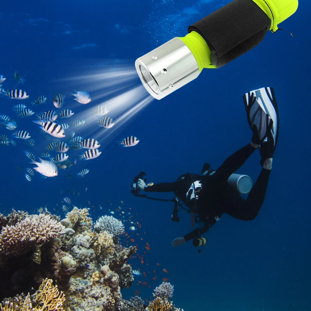 XM-L2 Potapljaška Svetilka 18650/AAA Baterija Upravlja T6 LED 3 Načini Podvodnega Vodotesno Svetilko za Ribolov, Pohodništvo