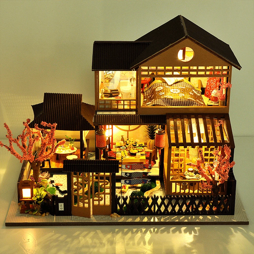 Zbrati Japonski Slog DIY Lesena Hiša, Lesene Igrače Miniatura Hiše Miniaturni Lutke igrače, Pohištvo LED Luči Darilo za Rojstni dan